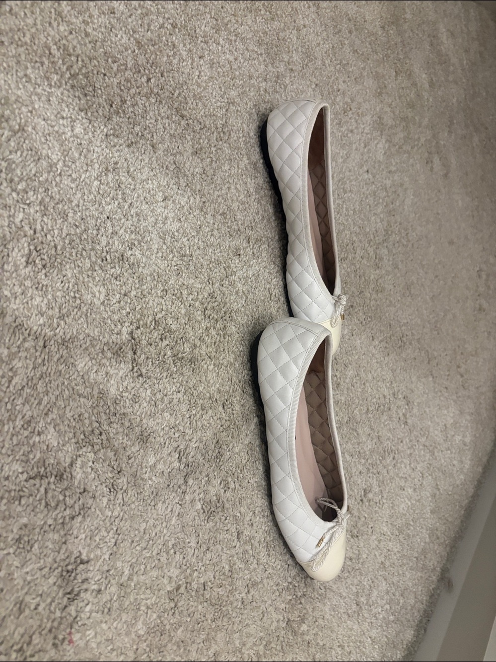 Paul Mayer Cream and White Quilted Bow Ballet Flats - Picture 3 of 4